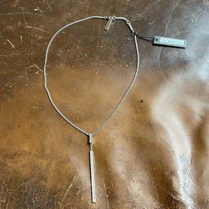 Women's 20" Sterling Silber Necklace w/ Long Pendant